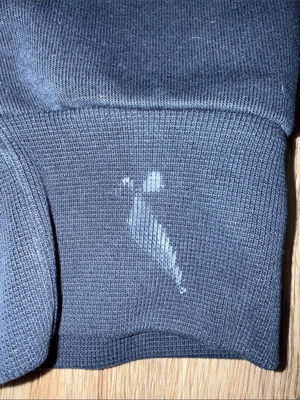 Ralph Lauren Navy Pullover with Yellow Logo Tag - Picture 3 of 6